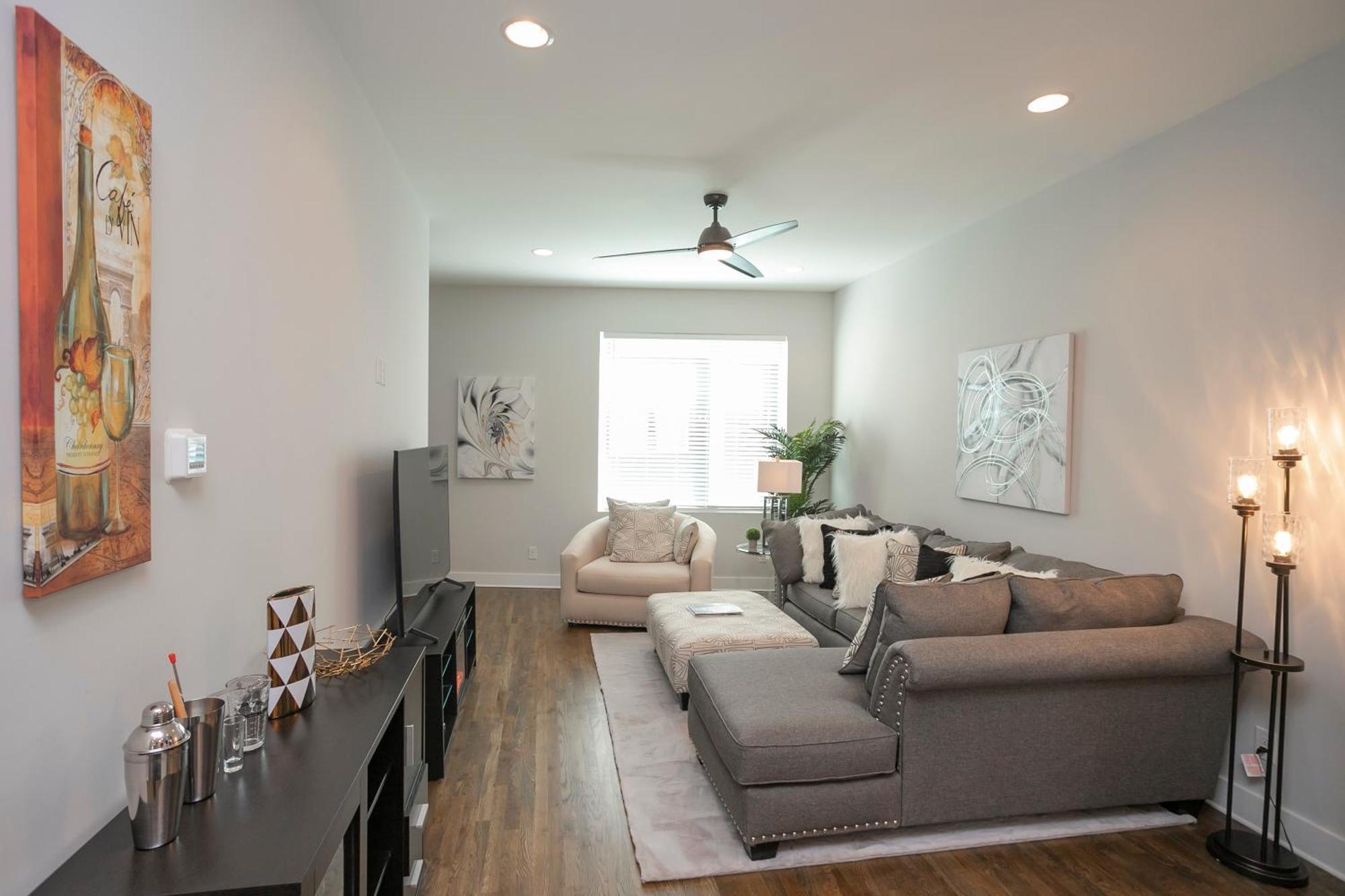Luxury Townhome Skyline Views Mins To Dt Nashville Luaran gambar