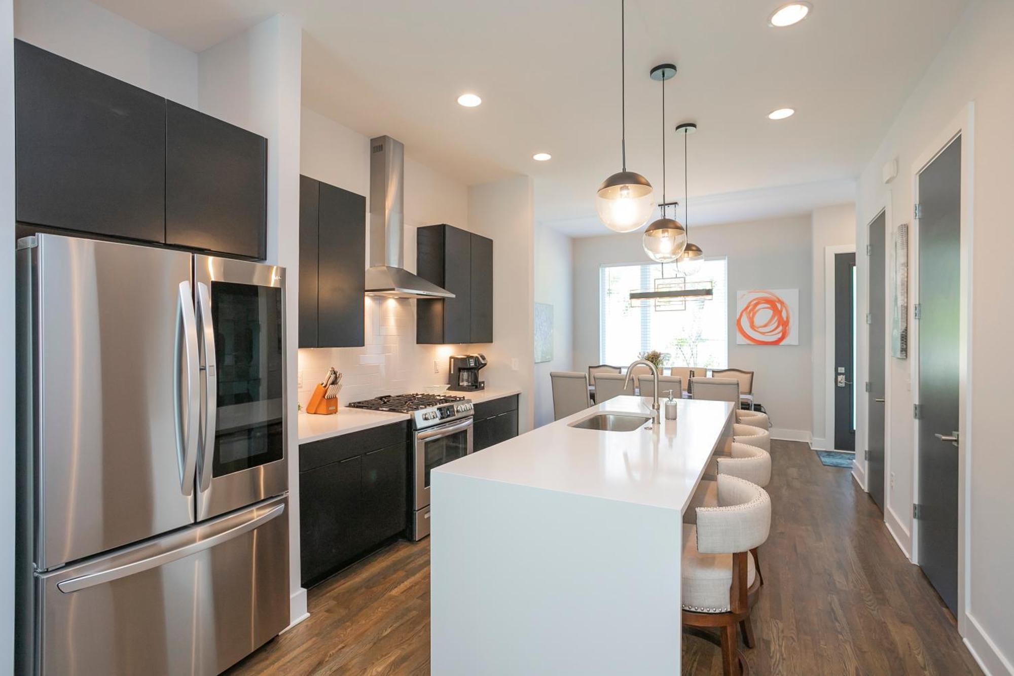 Luxury Townhome Skyline Views Mins To Dt Nashville Luaran gambar