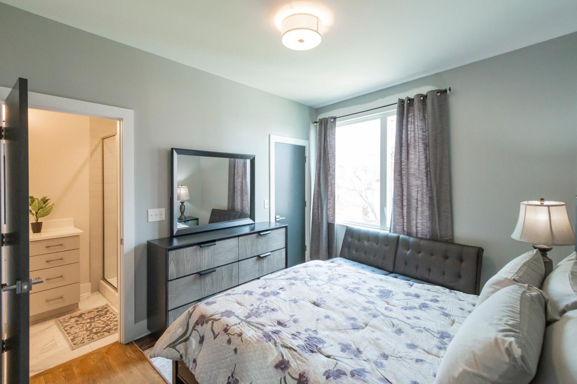 Luxury Townhome Skyline Views Mins To Dt Nashville Luaran gambar